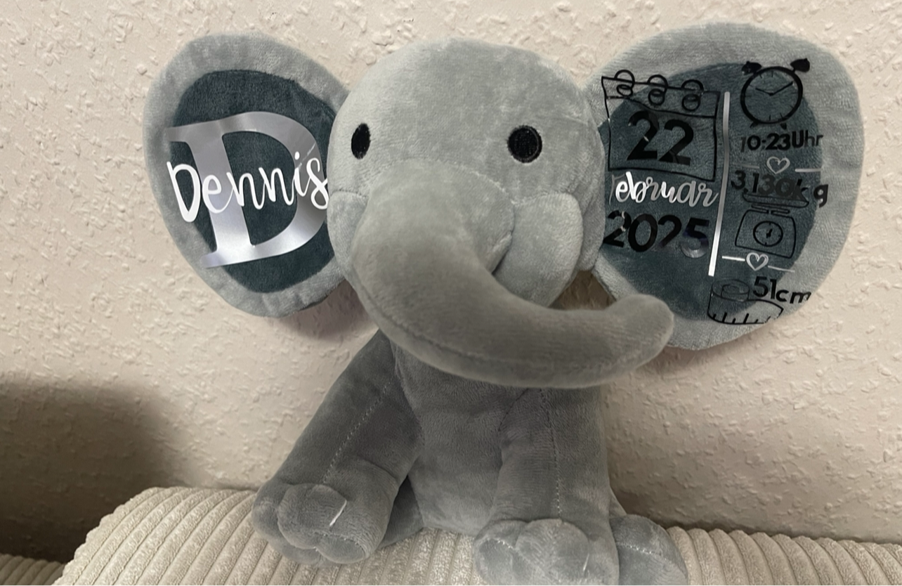 Personalisierter Plüsch-Elefant – Ein unvergessliches Geschenk zur Geburt